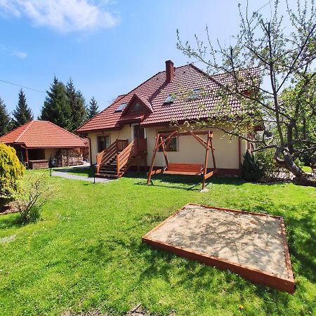 Apartament W Sercu Ustrzyk Daire Ustrzyki Dolne Dış mekan fotoğraf